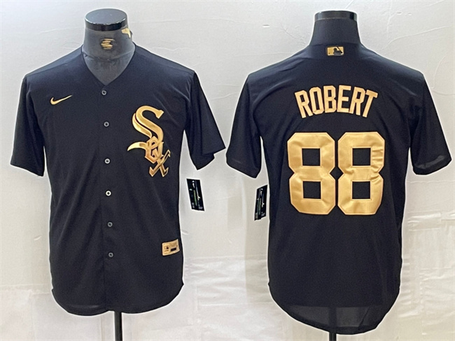 Men's Chicago White Sox #88 Luis Robert Black Cool Base Stitched Jersey Men's Chicago White Sox #88 Luis Robert Black Cool Base Stitched Jersey